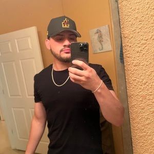 Meet your Posher, Gerardo